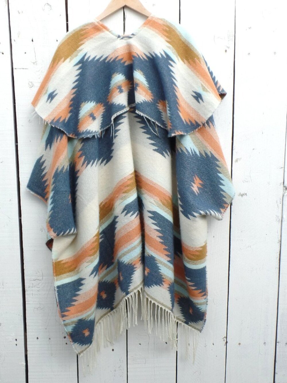 Free People Crossroads Oversized Poncho One Size EUC - Picture 6 of 9